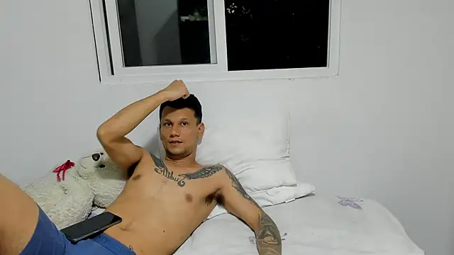 hannasexmatheuw (G young) - Put your finger in your ass