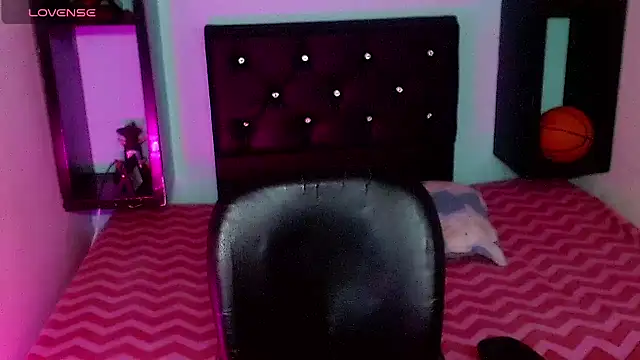 Modella: x_isabella_x