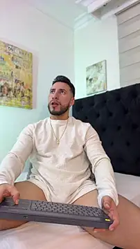Thiago_Hill live sex cam