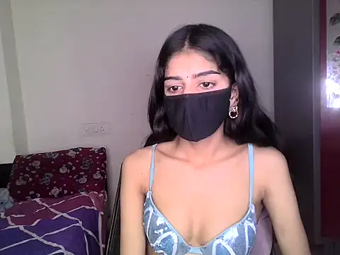 sassy__baby_ (F teen) - BOOBS SHOW