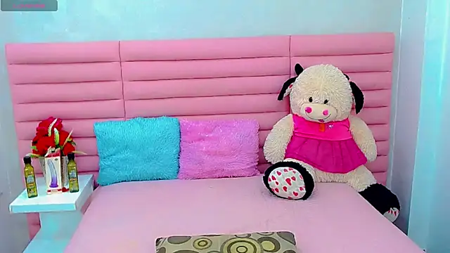 ariadnna_princes - Ariadnna_princes's free webcam - UK Sex Cams