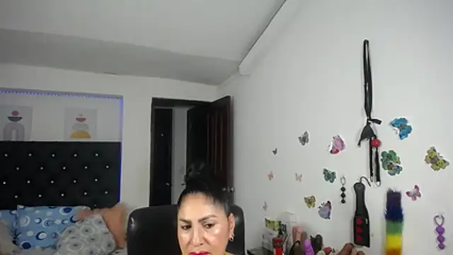 mature_bigboobs10 - Mature_bigboobs10's free webcam - UK Sex Cams
