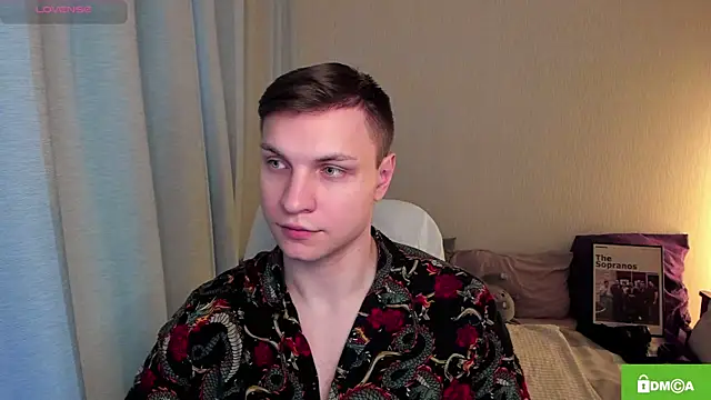 handsome_guy01 - Handsome_guy01's free webcam - UK Sex Cams