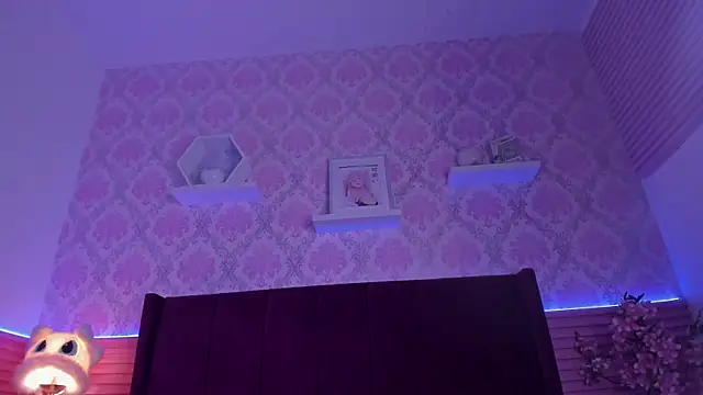 raven1fox - Raven1fox's free webcam - UK Sex Cams