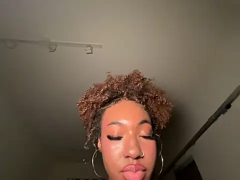 ebonydolled