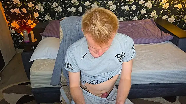 vuitton - Vuitton's free webcam - UK Sex Cams