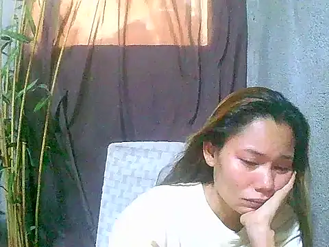sweeetgurll - Sweeetgurll's free webcam - UK Sex Cams