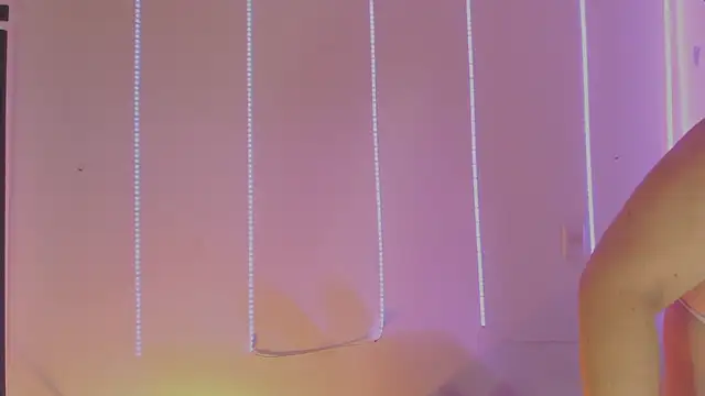 cameronglen1 - Cameronglen1's free webcam - UK Sex Cams