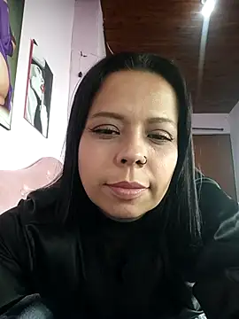 rossyalvarez - RossyAlvarez's free webcam - UK Sex Cams