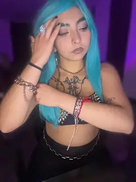 _g0thiccwitch_ - _g0thiccwitch_'s free webcam - UK Sex Cams