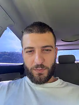 Pablo_Hornyguy95 live sex cam