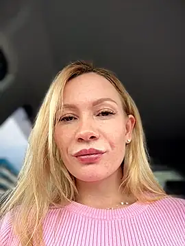 lavenderhot - LavenderHot's free webcam - UK Sex Cams