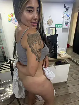 ManuelaVeeleez