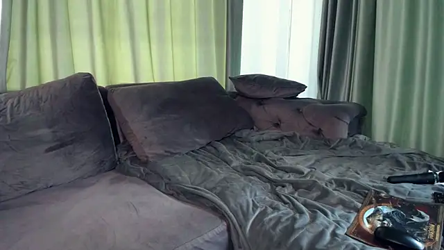 LaraStone69