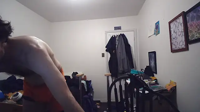johnnymoves (Ask my age) - cum