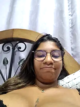 Sofythom1 live sex cam