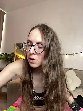 martiniiselenna - MartiniiSelenna's free webcam - UK Sex Cams