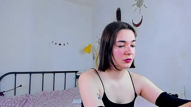 liyafly - LiyaFly's free webcam - UK Sex Cams