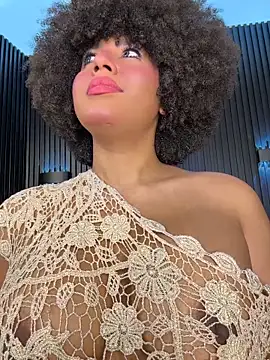 kendall_coxx (F young) - kiss pussy + tongue ON