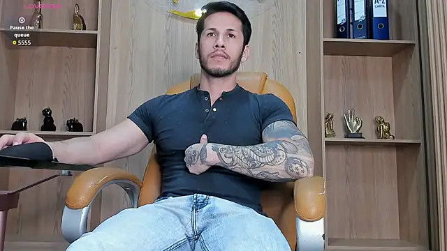 George_Diesell live sex cam