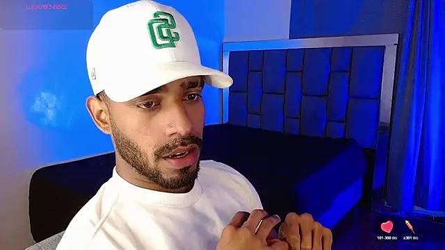 Christian_thor live sex cam
