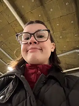 rinacat (F young) - LT GETS SQUIRT VID