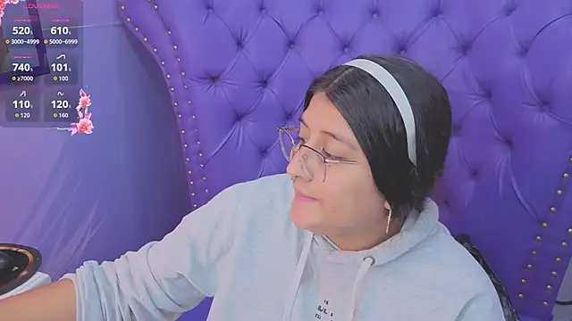 megann__up (F young) - oil in big boobs 🥵💦