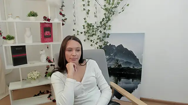 sherikadensmore (F teen) - show heart