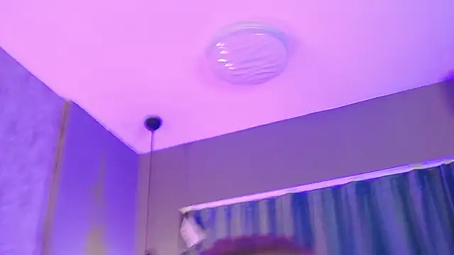 melaniebrownn - MelanieBrownn's free webcam - UK Sex Cams