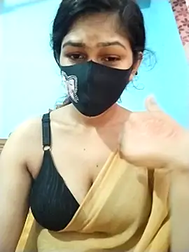 prionti- - Prionti-'s free webcam - UK Sex Cams