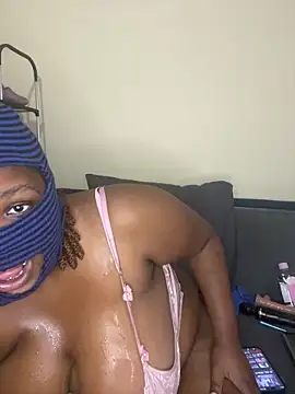 MaskedBootyLicious28