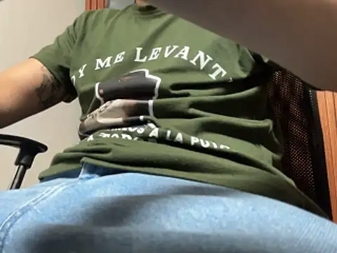 Lion_TNTx