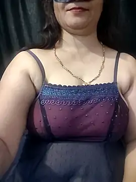 seema4xxxfun - Seema4xxxfun's free webcam - UK Sex Cams