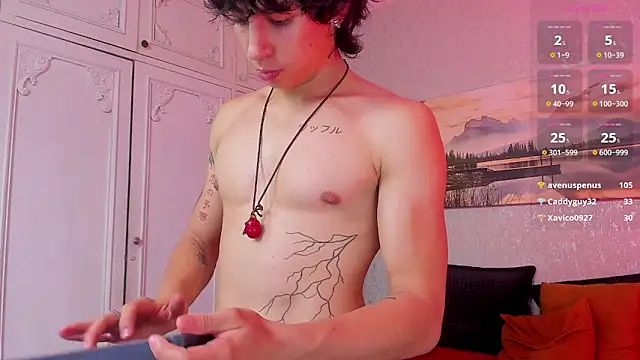 tyler_durten (M twink) - DANCE NAKED!! 🔥😈