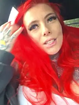 bonniestylez (F young) - Boobs out🔥