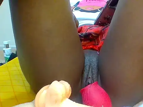 reneilwemat12 - Reneilwemat12's free webcam - UK Sex Cams