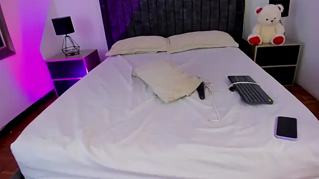 Zoe_Banx