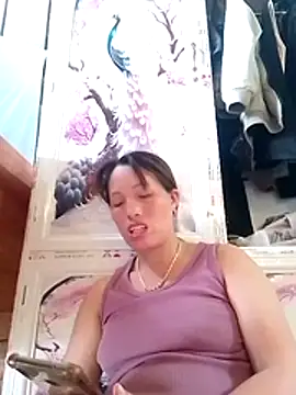 gummiesu - Gummiesu's free webcam - UK Sex Cams