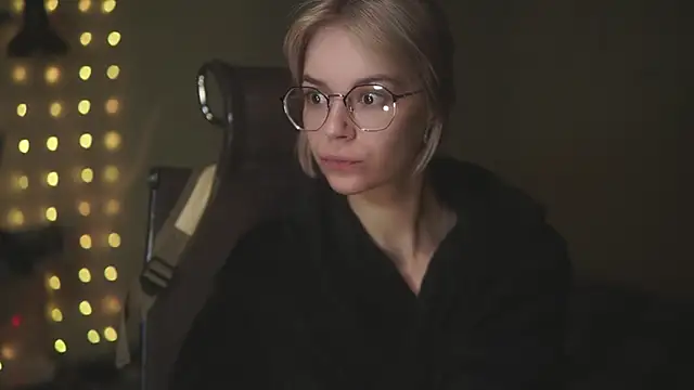 alyssa_sweet - Alyssa_sweet's free webcam - UK Sex Cams