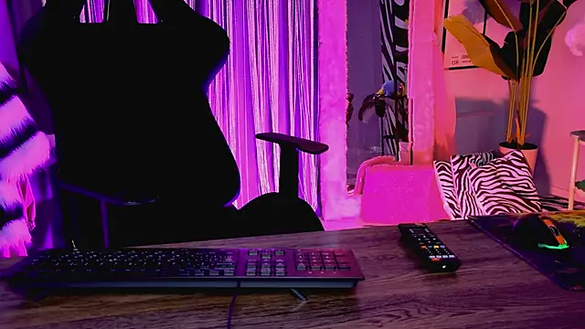 maoqibeverly - MaoqiBeverly's free webcam - UK Sex Cams