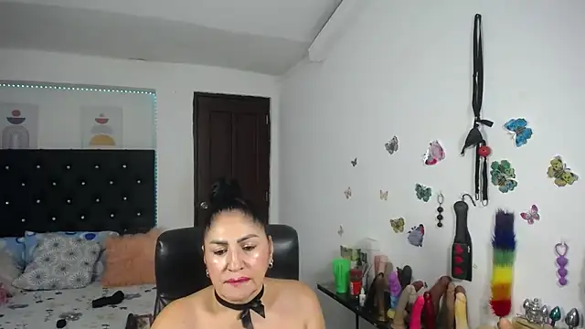 mature_bigboobs10 - Mature_bigboobs10's free webcam - UK Sex Cams