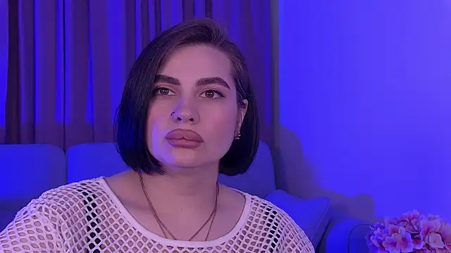 adrianatoress - AdrianaToress's free webcam - UK Sex Cams