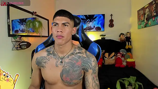 Live sex cam of Damian_latinxxx