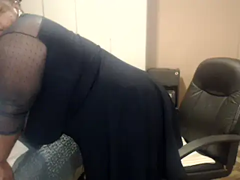sweetnoziexx - Sweetnoziexx's free webcam - UK Sex Cams