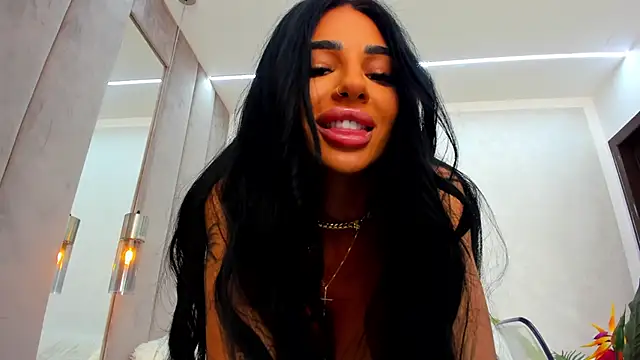 Britney_Charm_