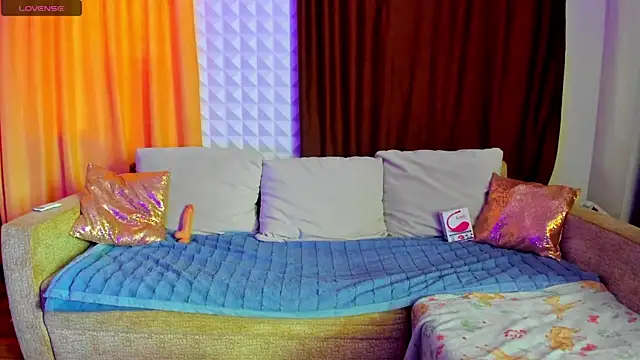 Eva_purrr_