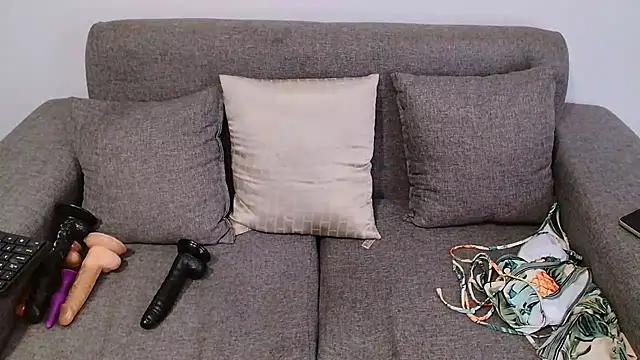 lunasexyxx - LunasexyXx's free webcam - UK Sex Cams