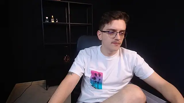 felixstarkk - FelixStarkk's free webcam - UK Sex Cams