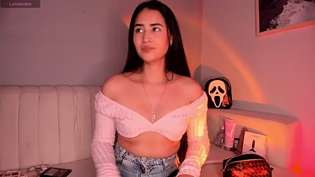 lara_madisson