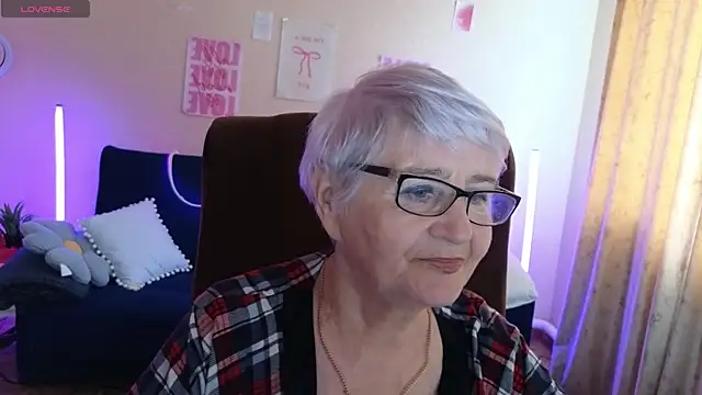 Sandra_Snowflake